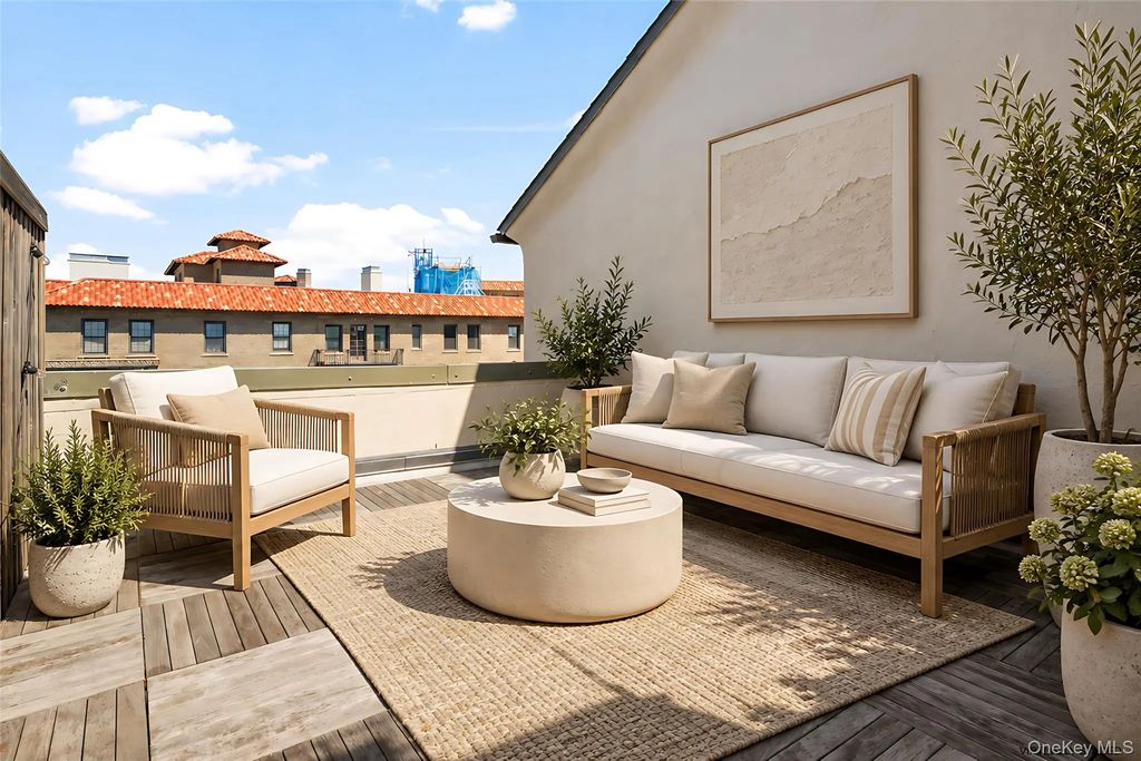 17 N Chatsworth Avenue N # 7f, Larchmont