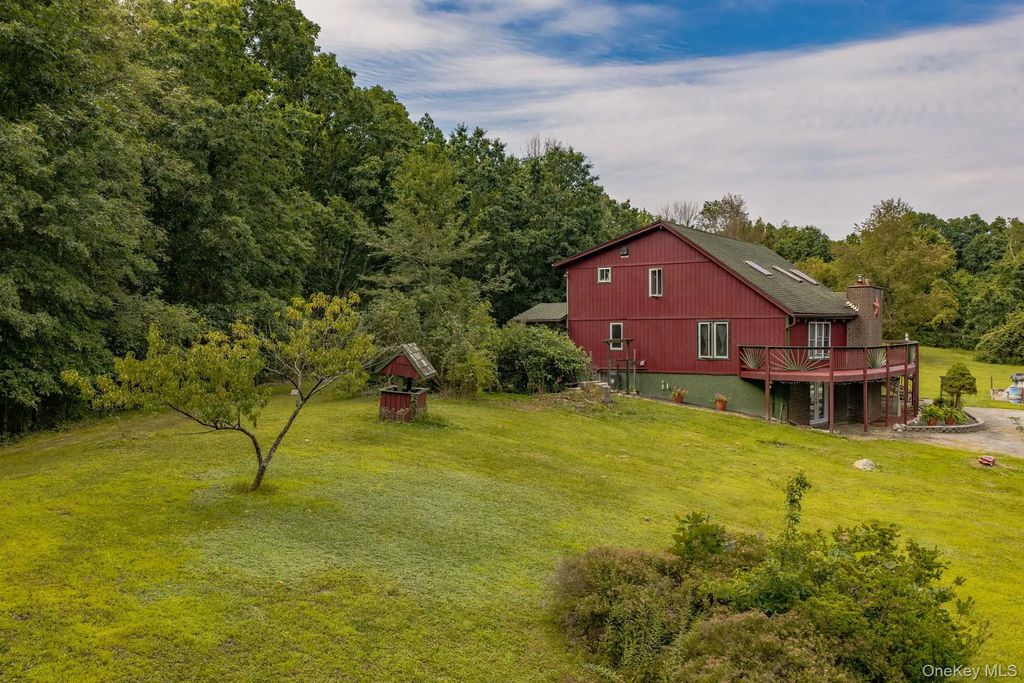 53 Woods Road, Port Jervis