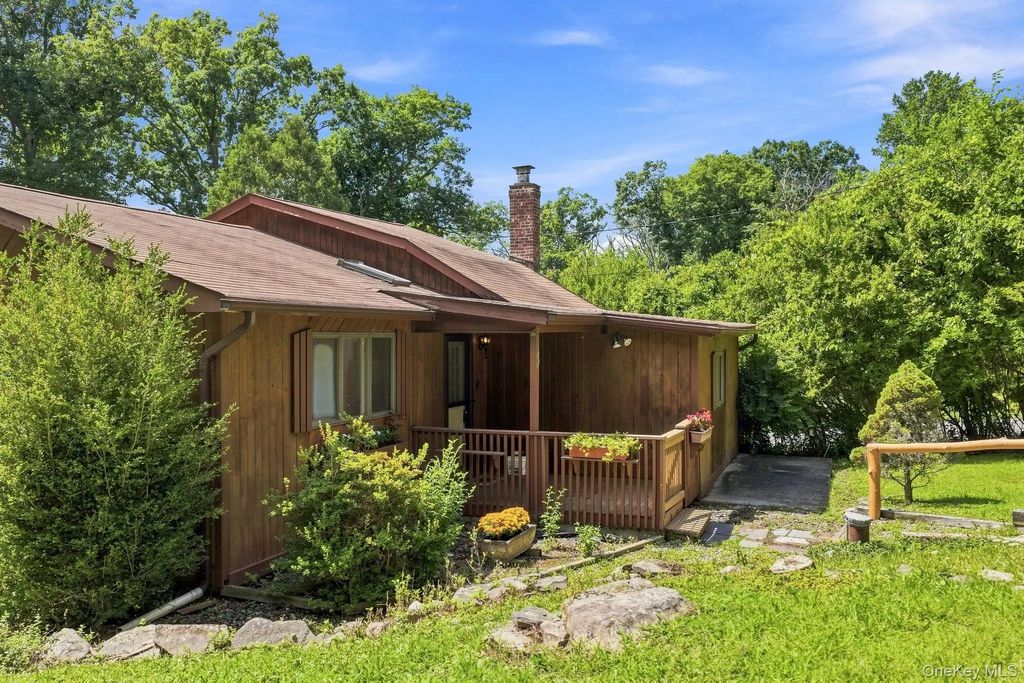 49 Maple Trail, Wurtsboro