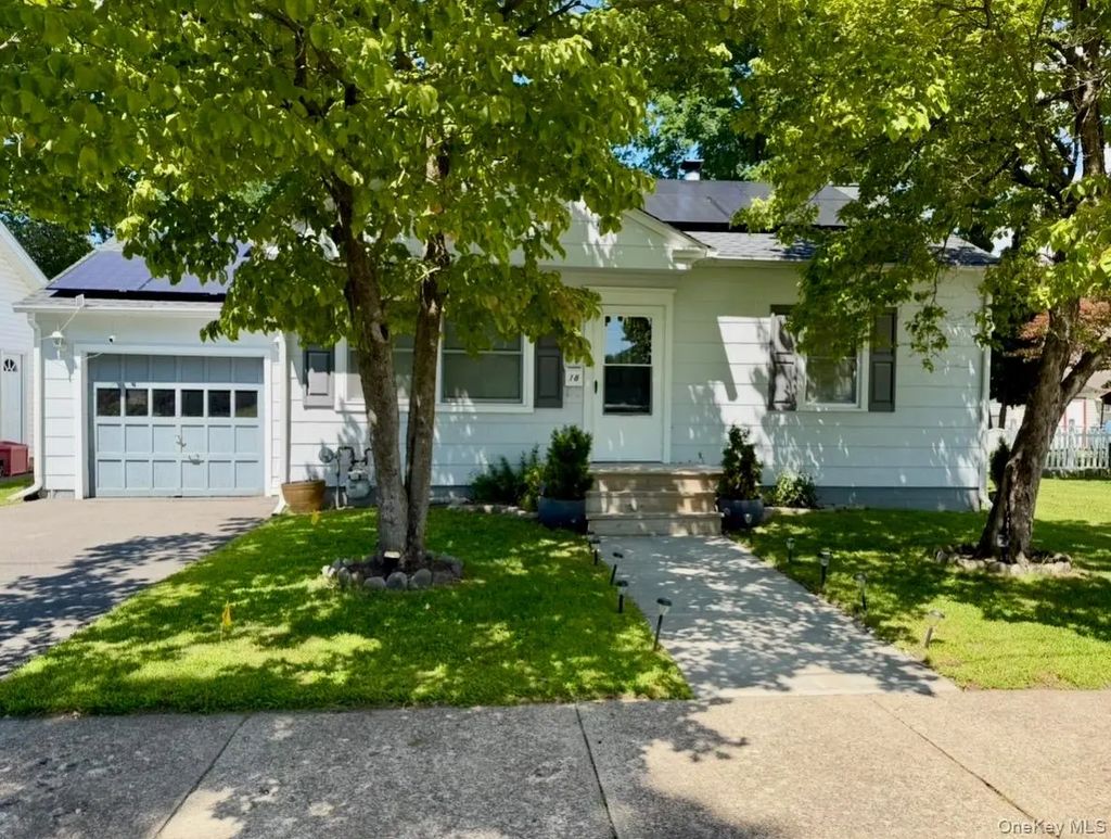 18 Gariss Street, Port Jervis