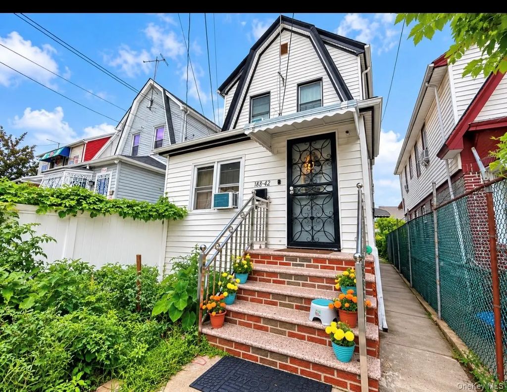 188-42 Woodhull Avenue, Hollis