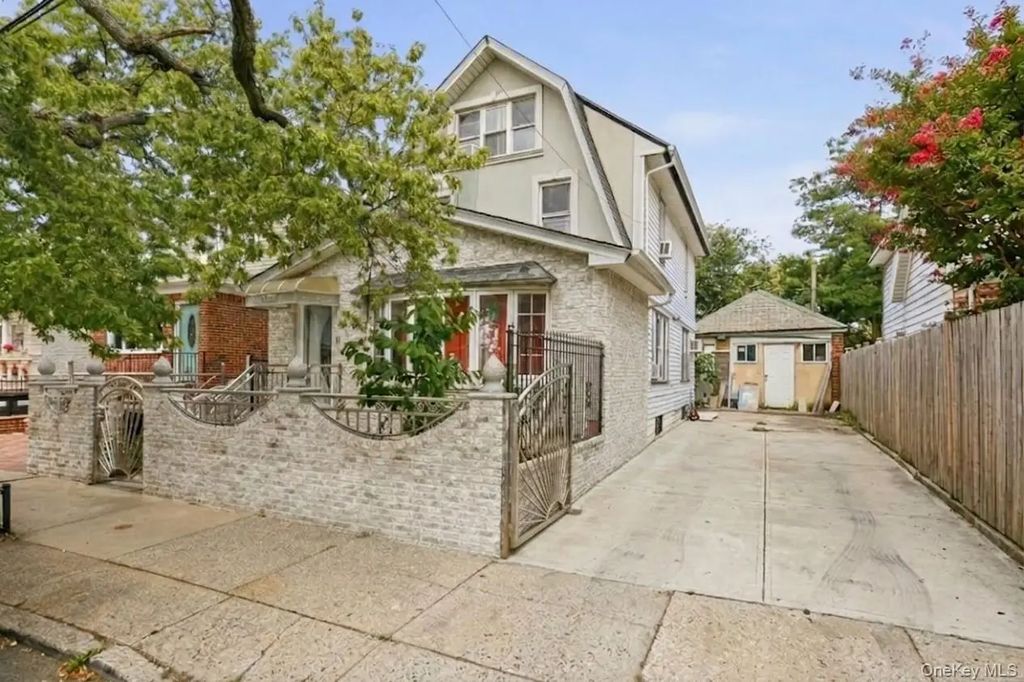 1667 E 51st Street, Brooklyn