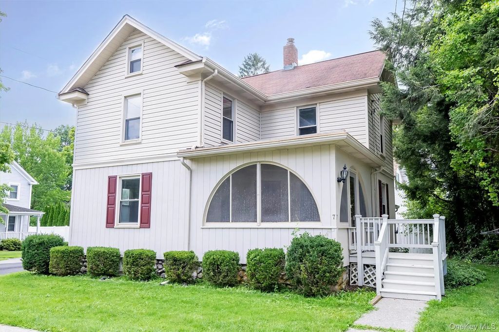 7 Maple Avenue, Millbrook