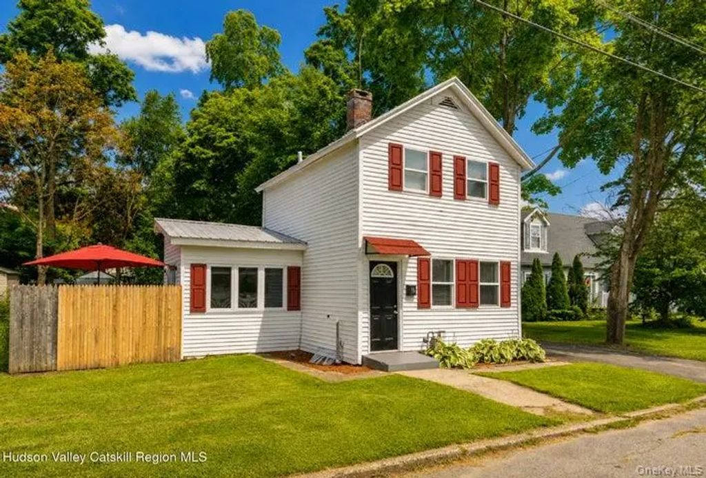 56 Emerick Street, Kingston