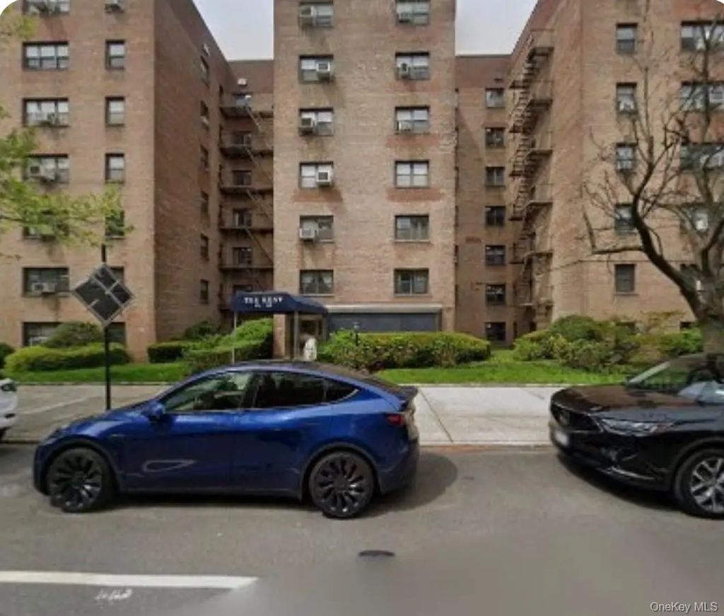 2950 137th Street # Lc, Flushing