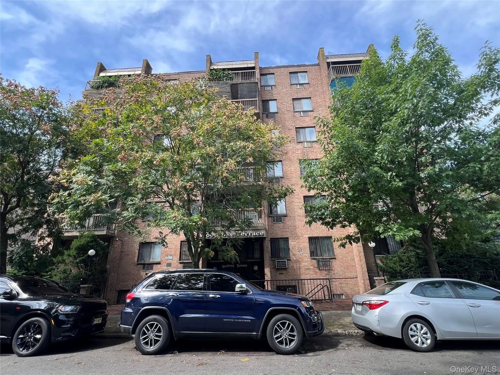 3808 147th Street # 6e, Flushing