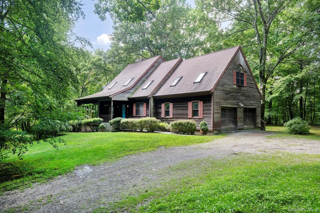 137 Old Camby Road, Verbank