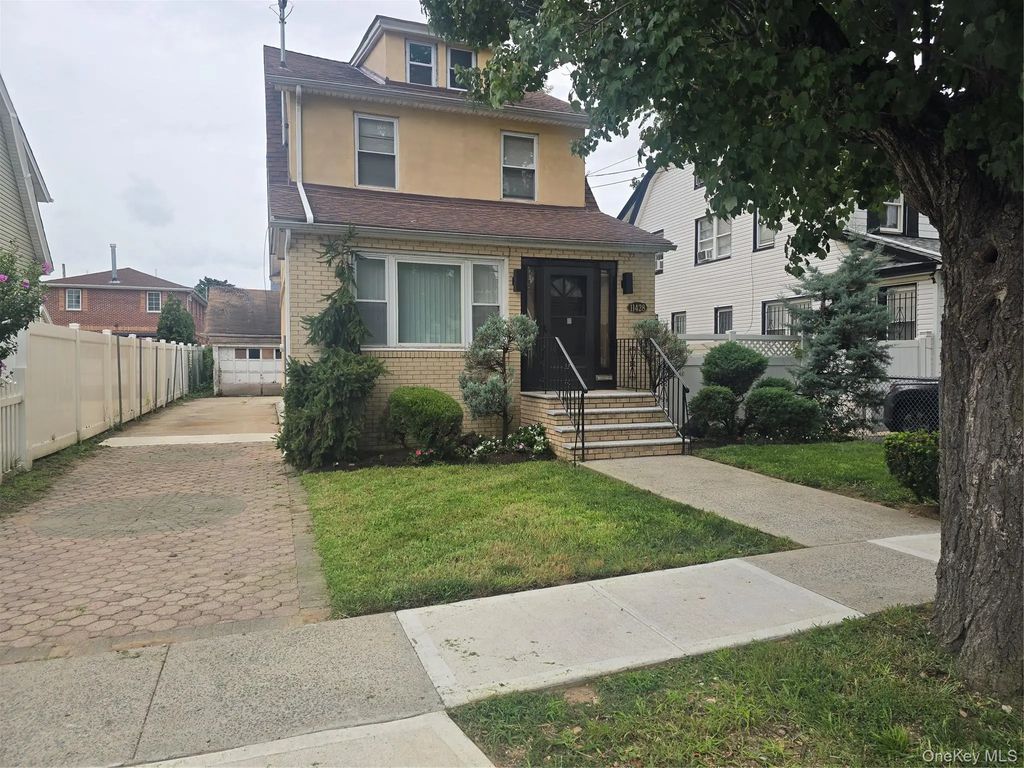 11428 175th Street, Saint Albans
