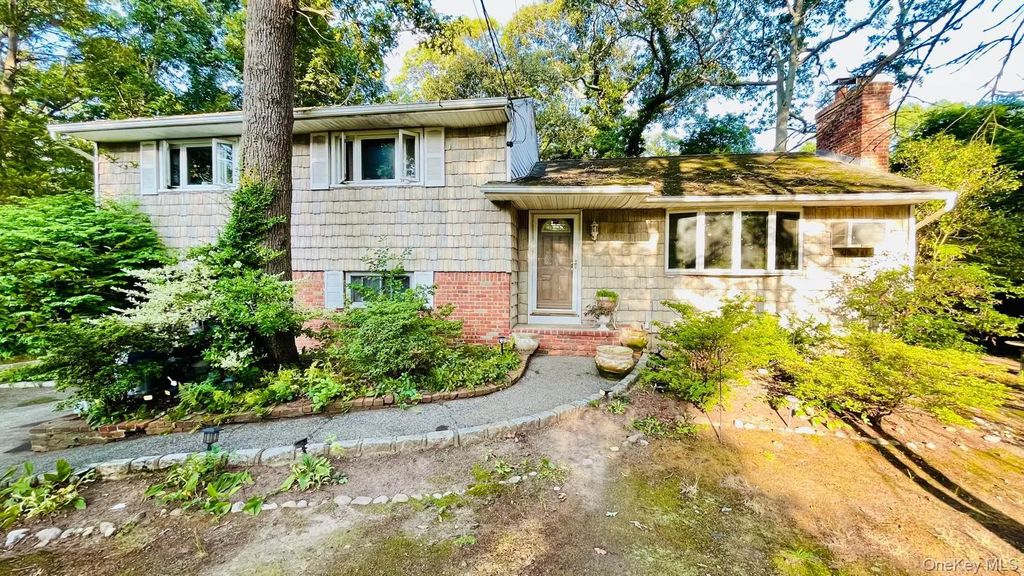 5 Arizona Place, Huntington Station