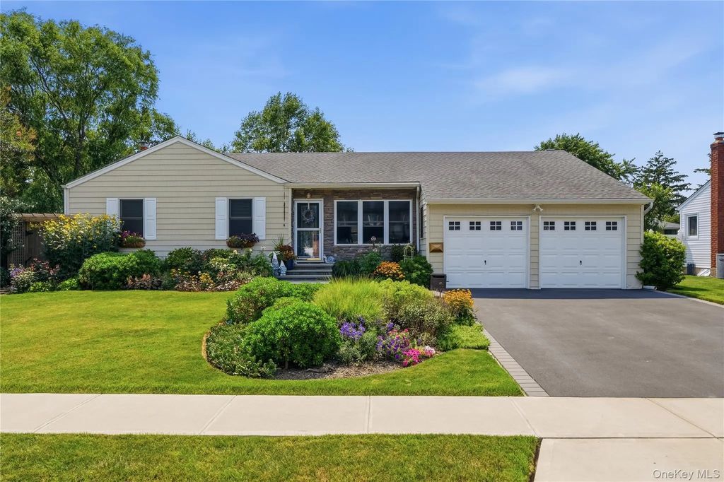 1 Wheeler Court, Deer Park