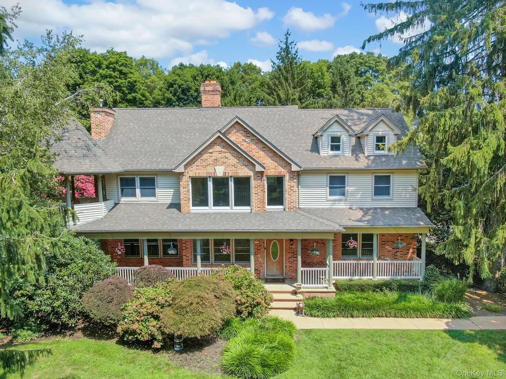 811 Canal Road, Mount Sinai