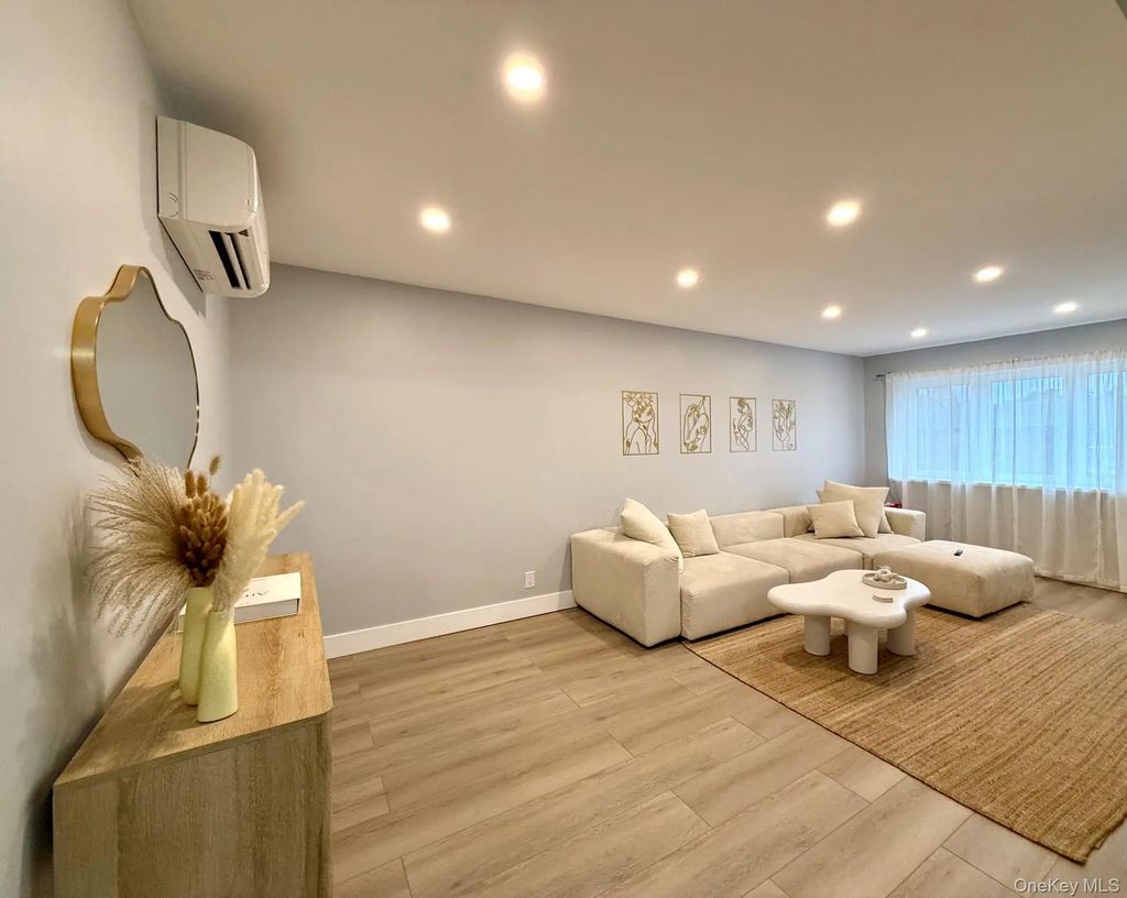 61-60 69th Lane # 2, Middle Village
