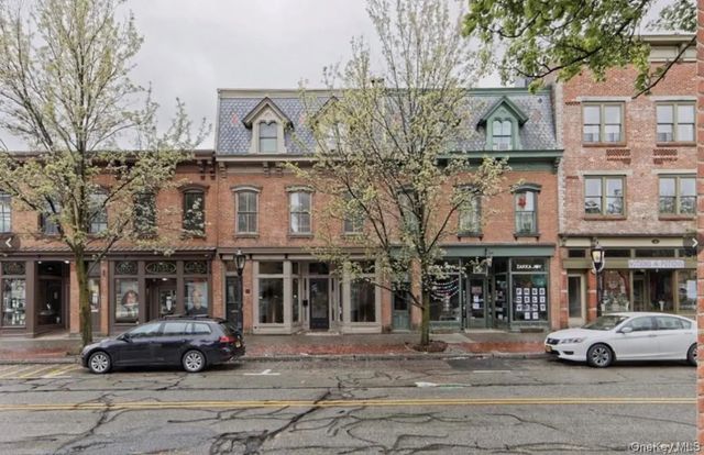 179 Main Street, Beacon