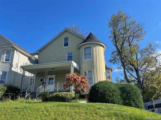 135 Washington Street # 1, Poughkeepsie