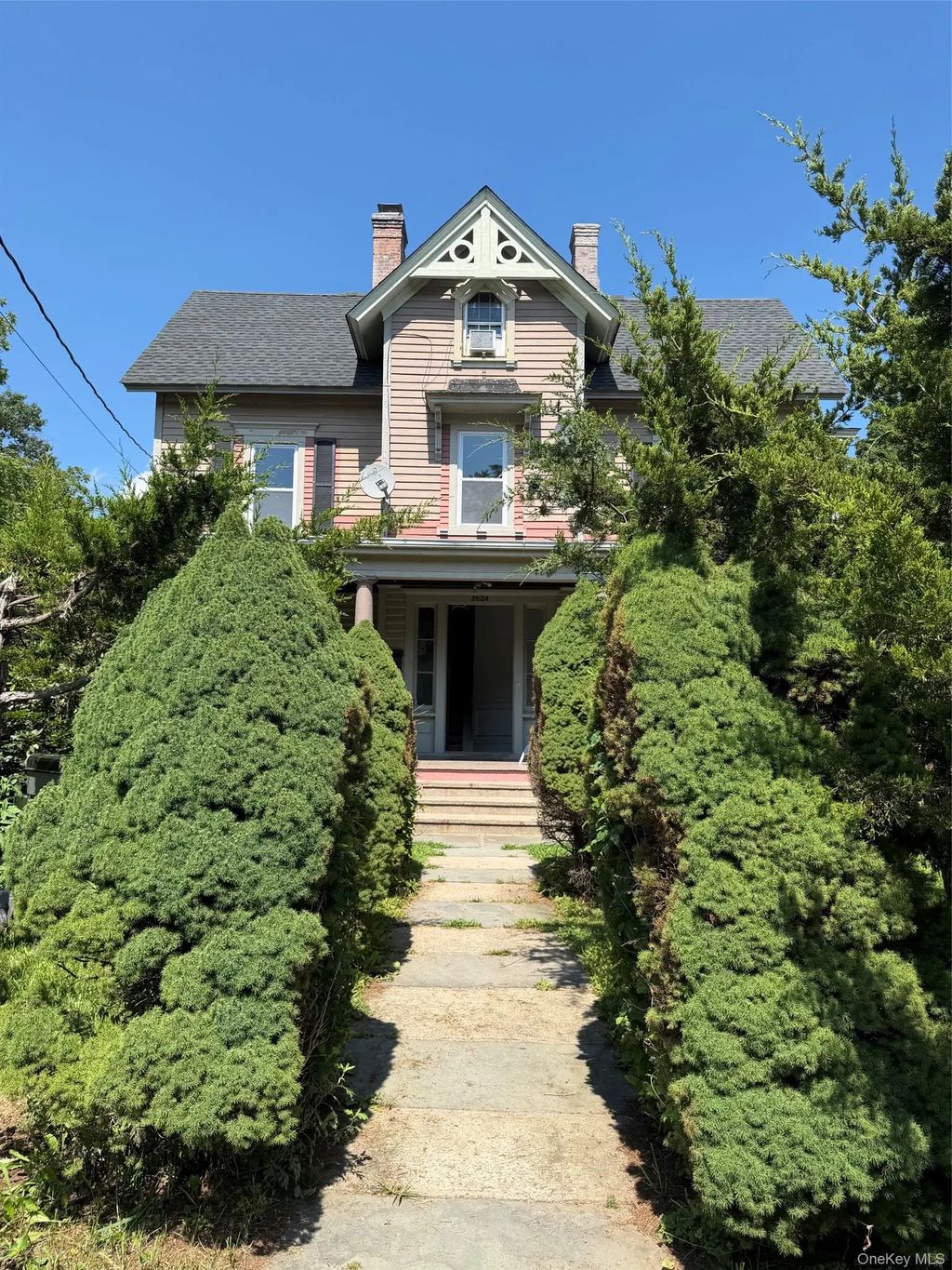 2624 Carmel Avenue, Brewster