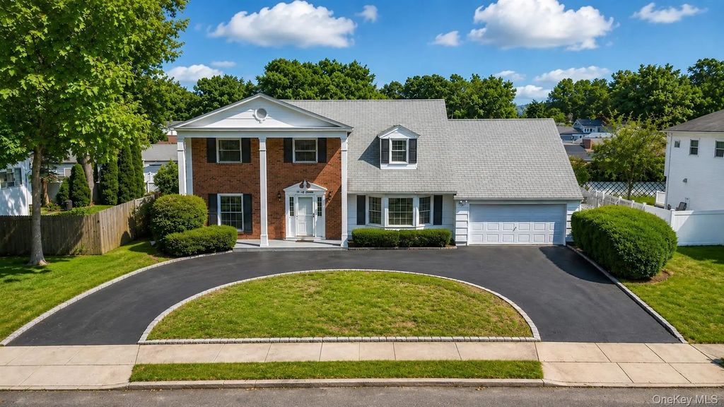 47 Rodney Street, Port Jefferson Station