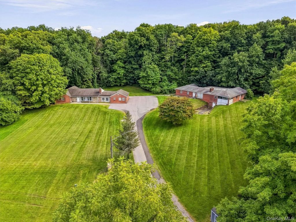 176 Doansburg Road # 172, Brewster