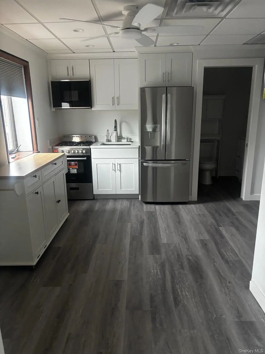 192 County Line Road, Massapequa