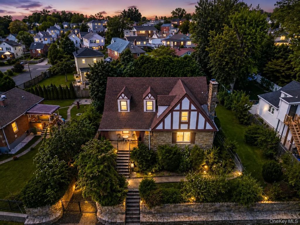 83-87 Staunton Street, Yonkers
