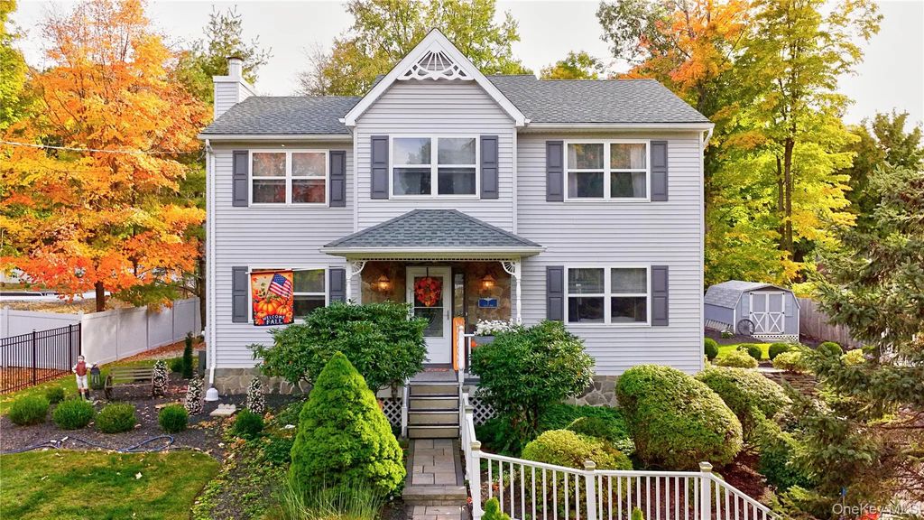 7 Laura Road, Monroe
