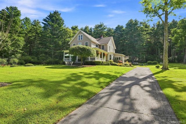 242 High Road, Glen Spey