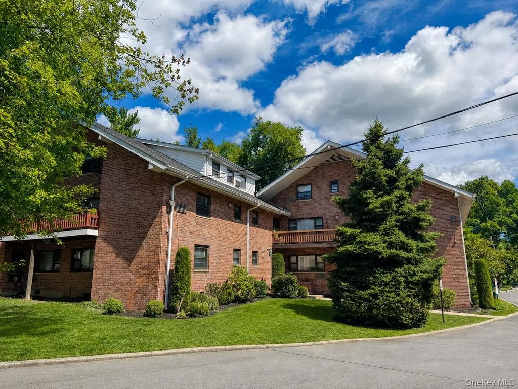 125 Central Avenue # C9, Rye