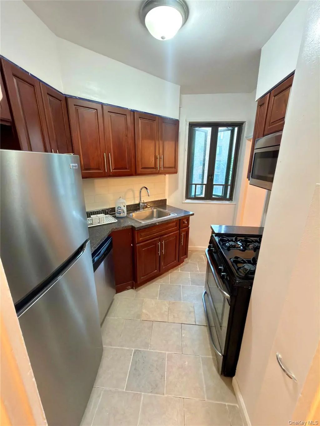 1591 Metropolitan Avenue # 5c, Bronx