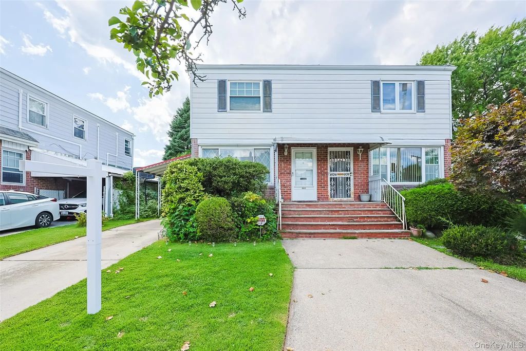 58-12 229th Street, Oakland Gardens