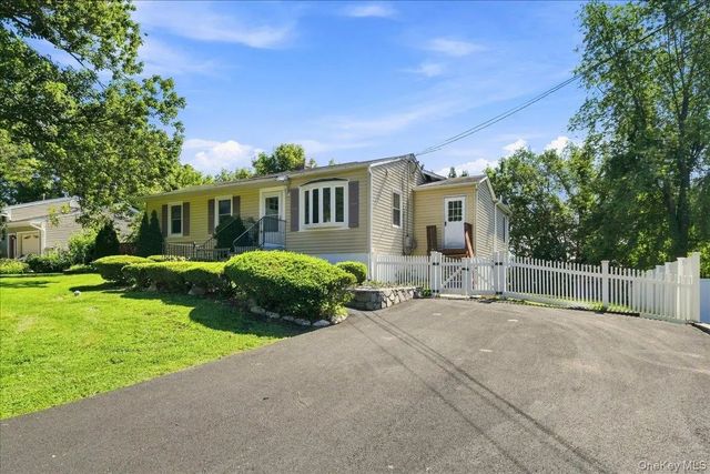 Photo of Listing #1042092