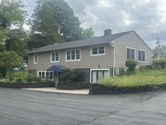 2421 Route 52, Hopewell Junction