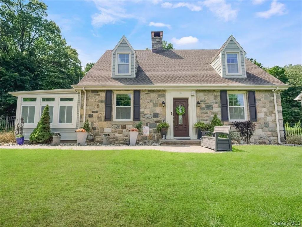 11 Viohl Way, Garnerville