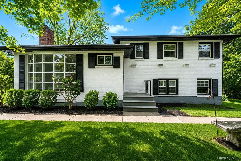 335 Lewis Avenue, Yorktown Heights