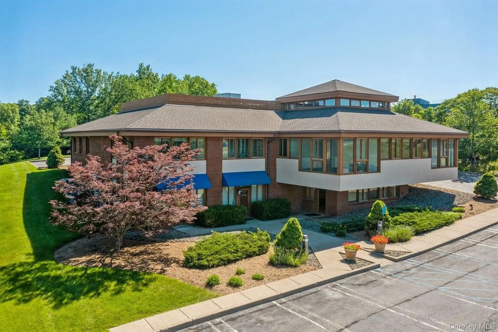 192 Tower Drive, Middletown