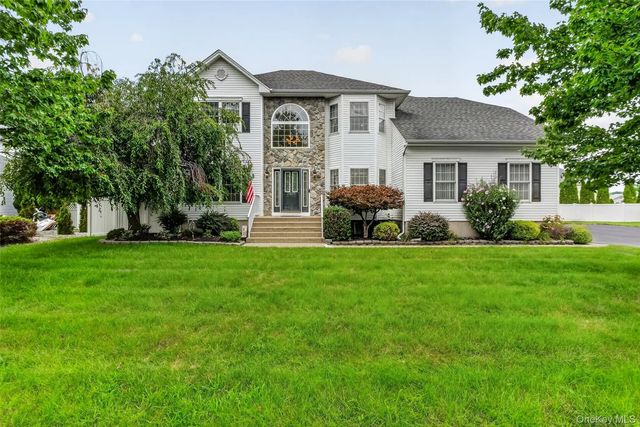 2506 Constitution Way, New Windsor