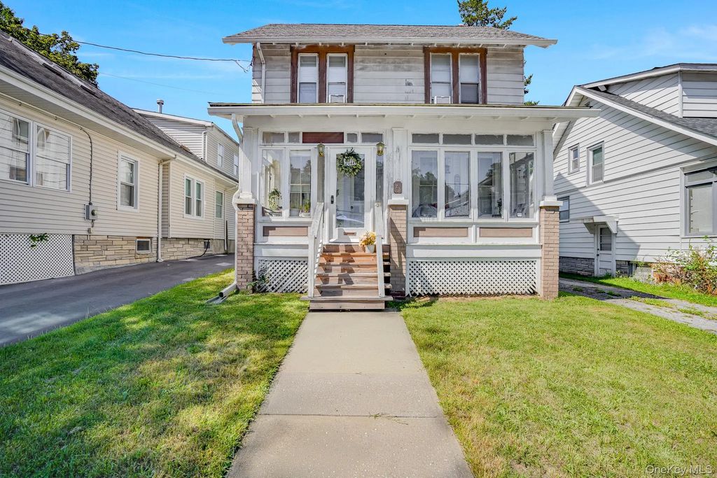23 Lewis Avenue, Poughkeepsie