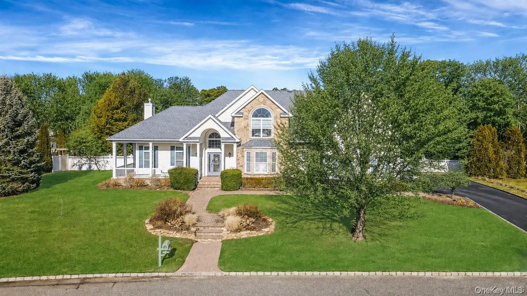 3 Crossfield Court, Shoreham
