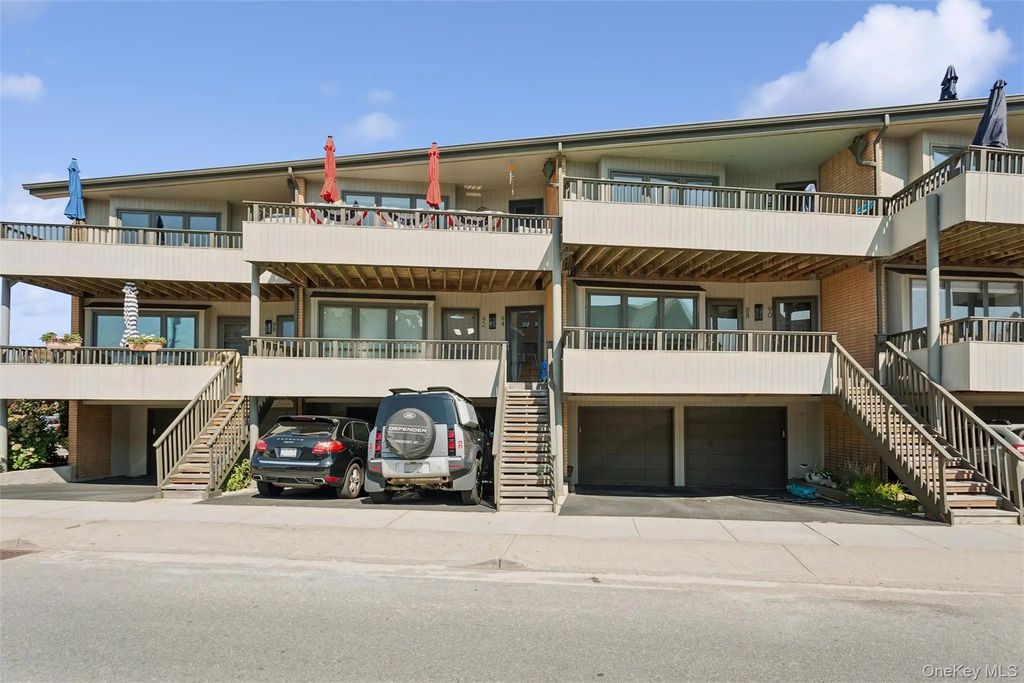 94 Pacific Boulevard, Long Beach