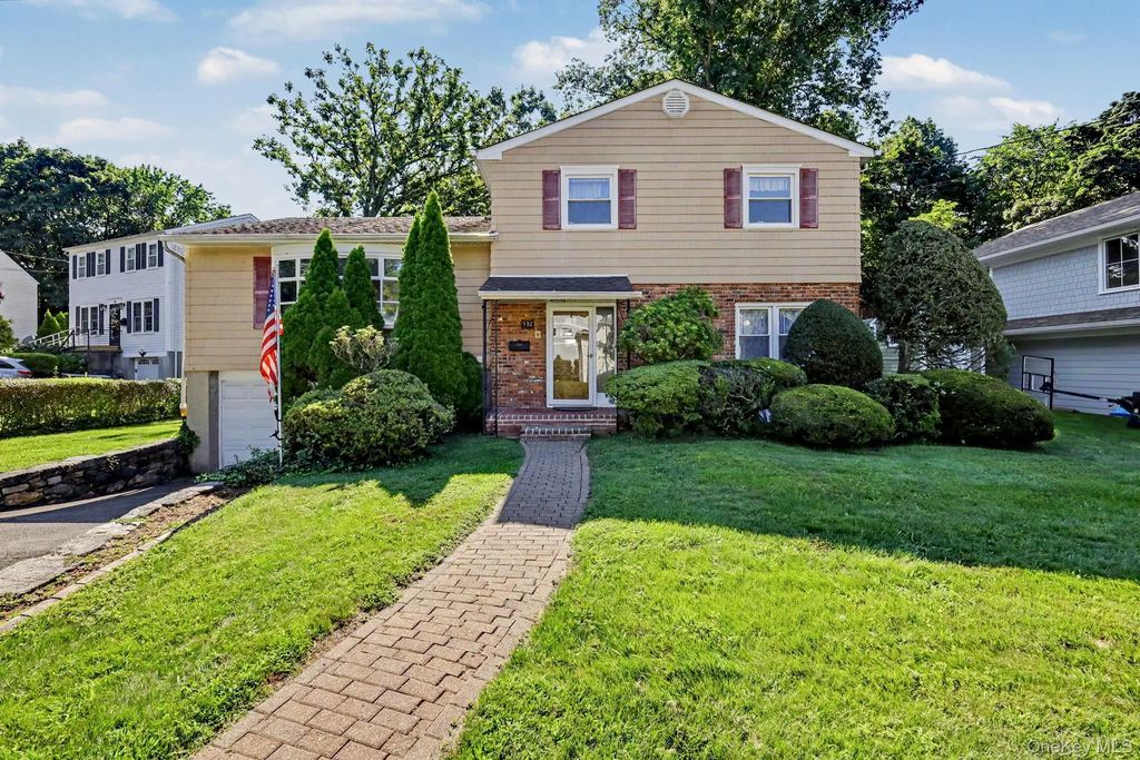 132 Laurel Avenue, Larchmont