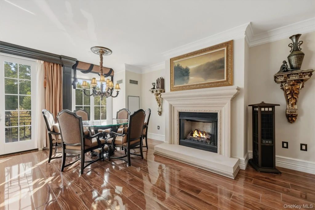 323 Trump Park, Shrub Oak