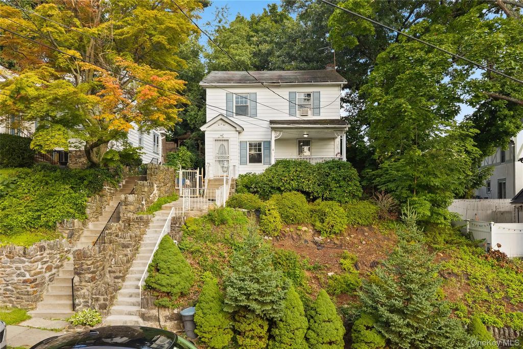 6 Arden Place, Yonkers