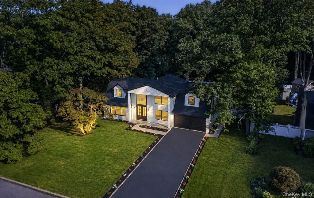 71 Wichard Boulevard, Commack