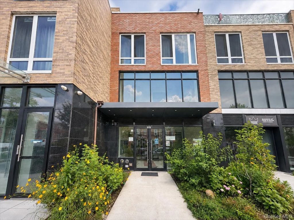 5602 31st Avenue # 2a, Woodside