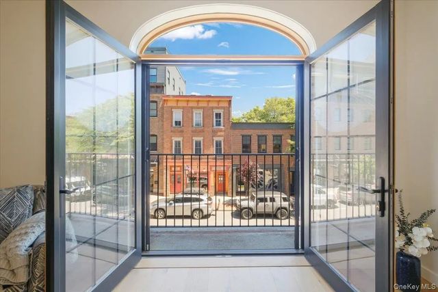 249 Main Street # 206, Beacon