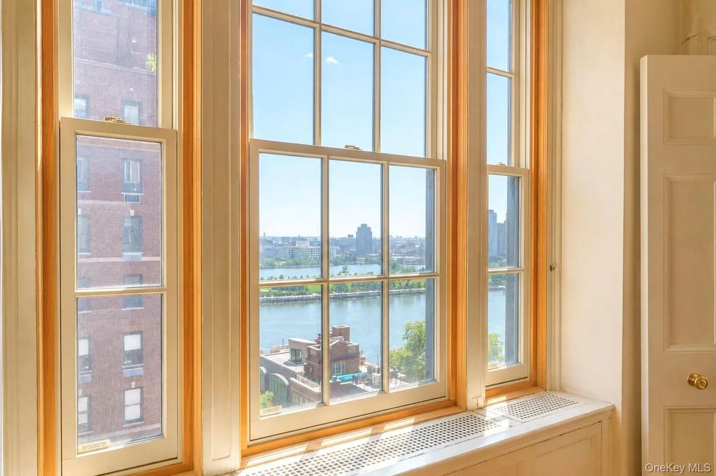 30 Sutton Place # 12e, New York (Manhattan)