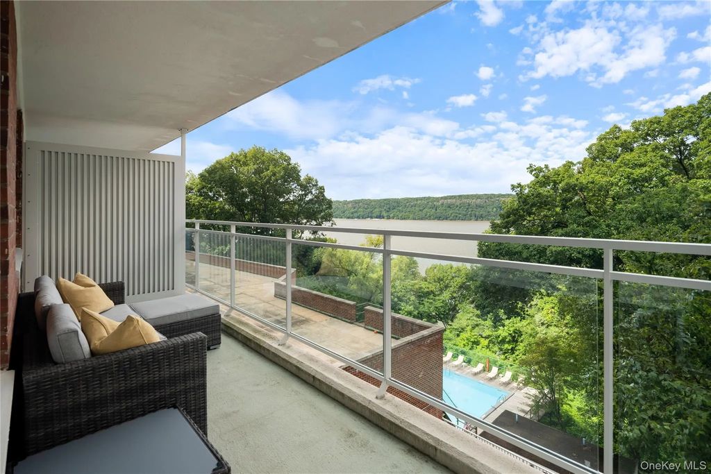 2575 Palisade Avenue # 3j, Bronx