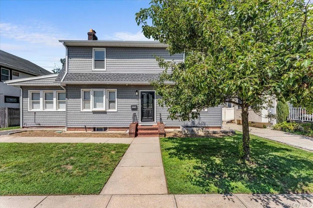 1068 Highland Place, Woodmere