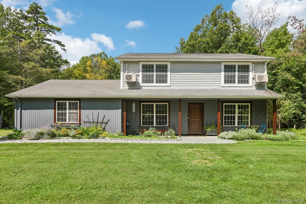 315 Walker Valley Road, Pine Bush