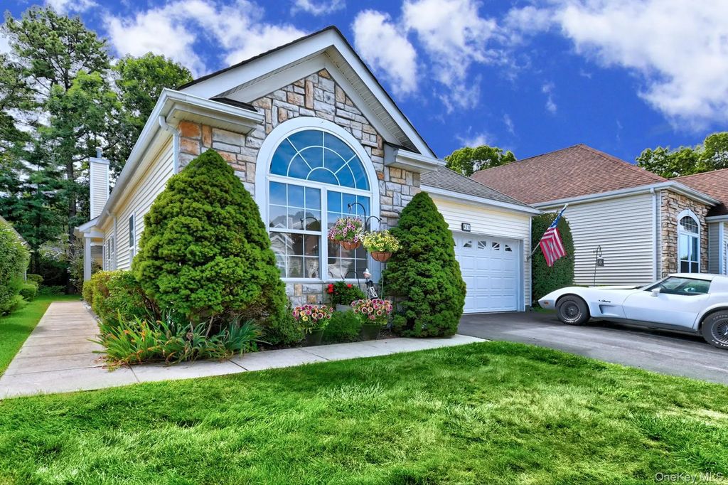 428 Leisure Drive, Ridge
