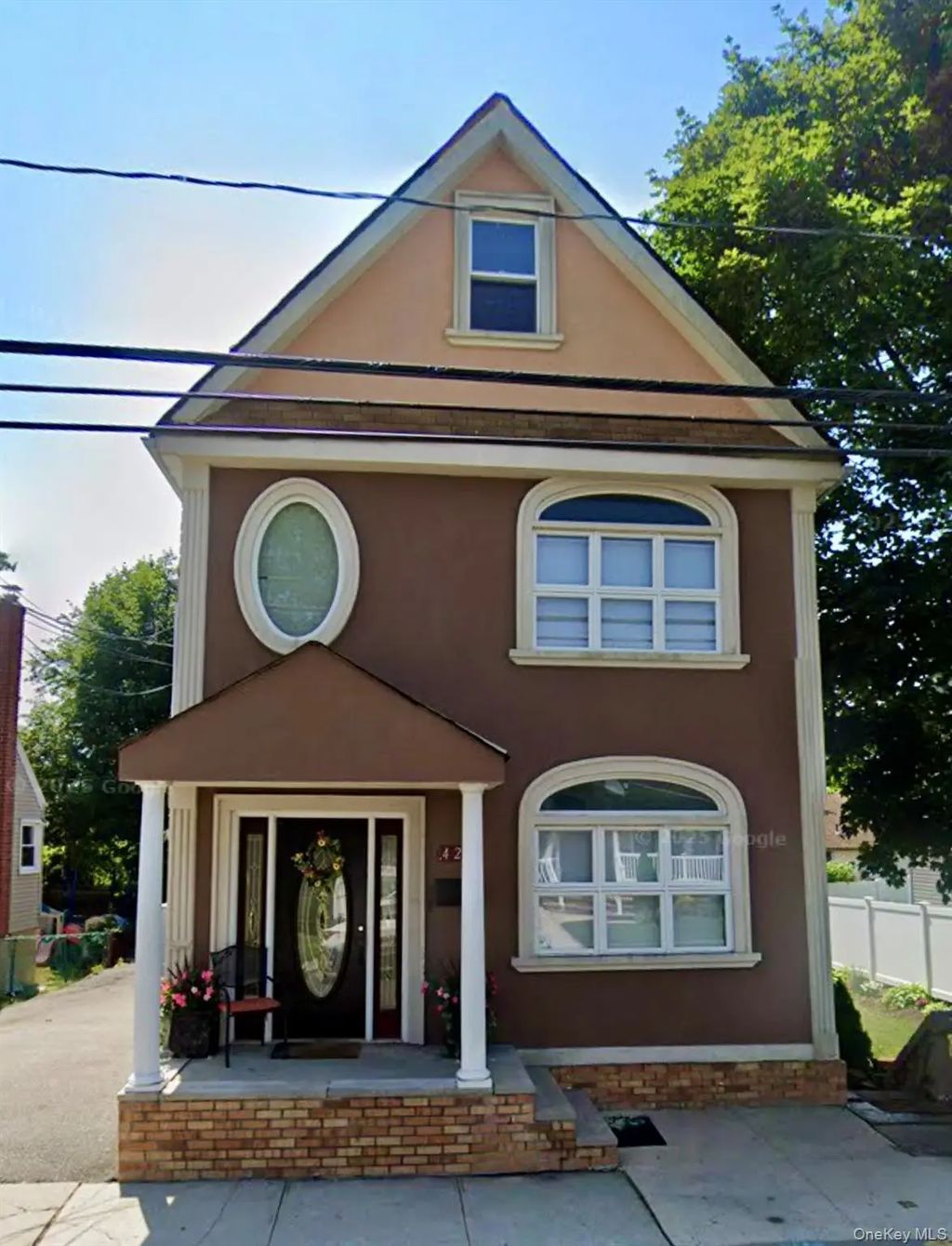 421 Roquette Avenue, South Floral Park
