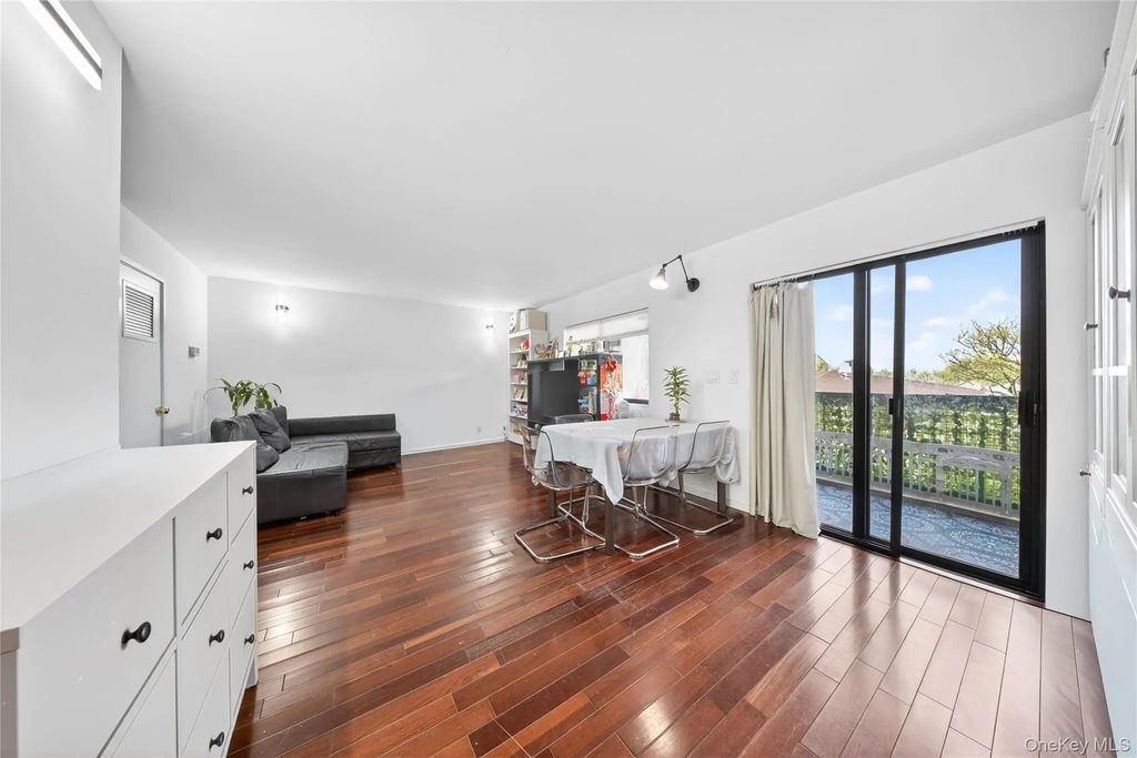 550 115th Street # 550d, College Point